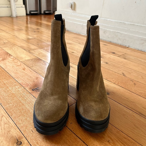 Veronica Beard Never worn Winnie Boot size 7 - Picture 4 of 7